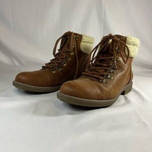 Cliffs by WHITE MOUNTAIN Brown Ankle Boots with Cream Accents